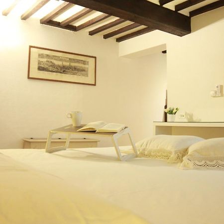 Comecasatua - Il Vicoletto Vérone Extérieur photo